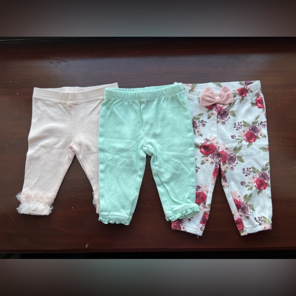 Lot Bundle of 3 baby girl pants size 3 months - Picture 1 of 2